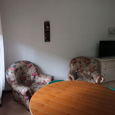 Appartamento Per 4 In Via Tiburtina, Wi-Fi, Metro B E Bus Per Il Centro E La Sapienza Rome Buitenkant foto
